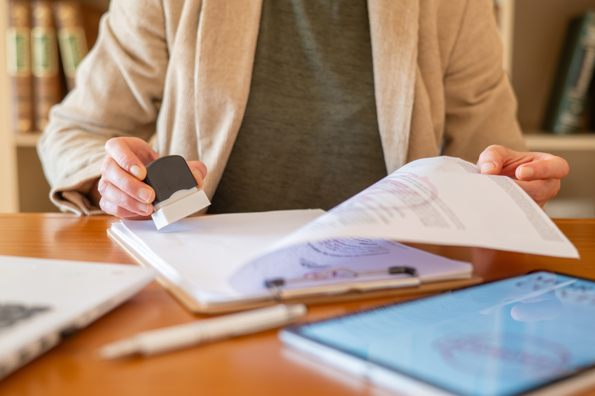 pourquoi-faire-appel-a-cmeta-pour-signifier-un-acte-a-l-international